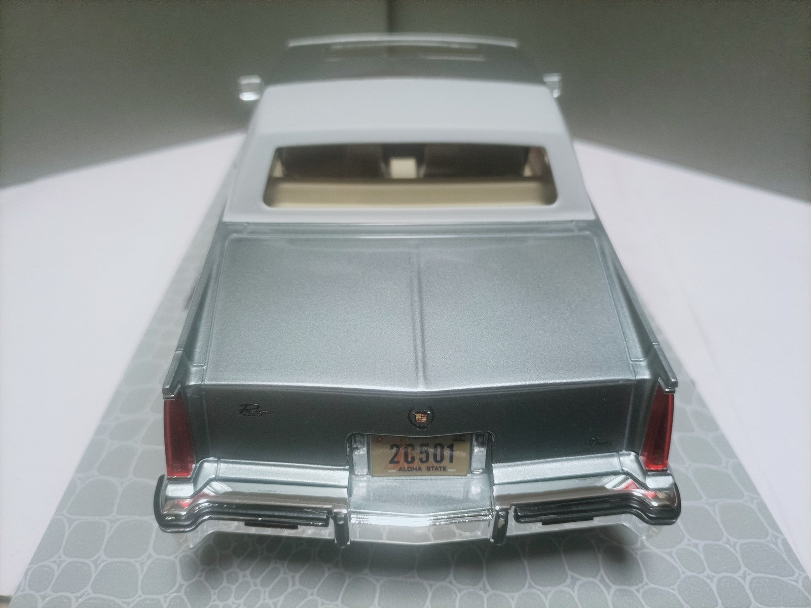 146eaca6-8fd7-40e0-8e1d-e6c570c76aed