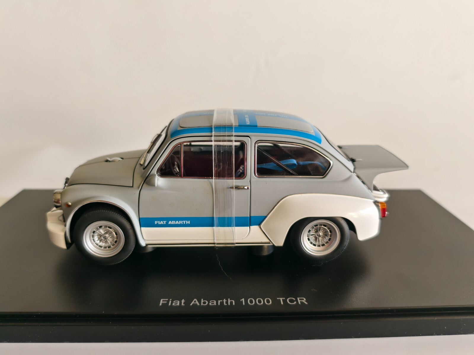 58507ee0-612b-4cb1-a0f7-232d2a3f4b76