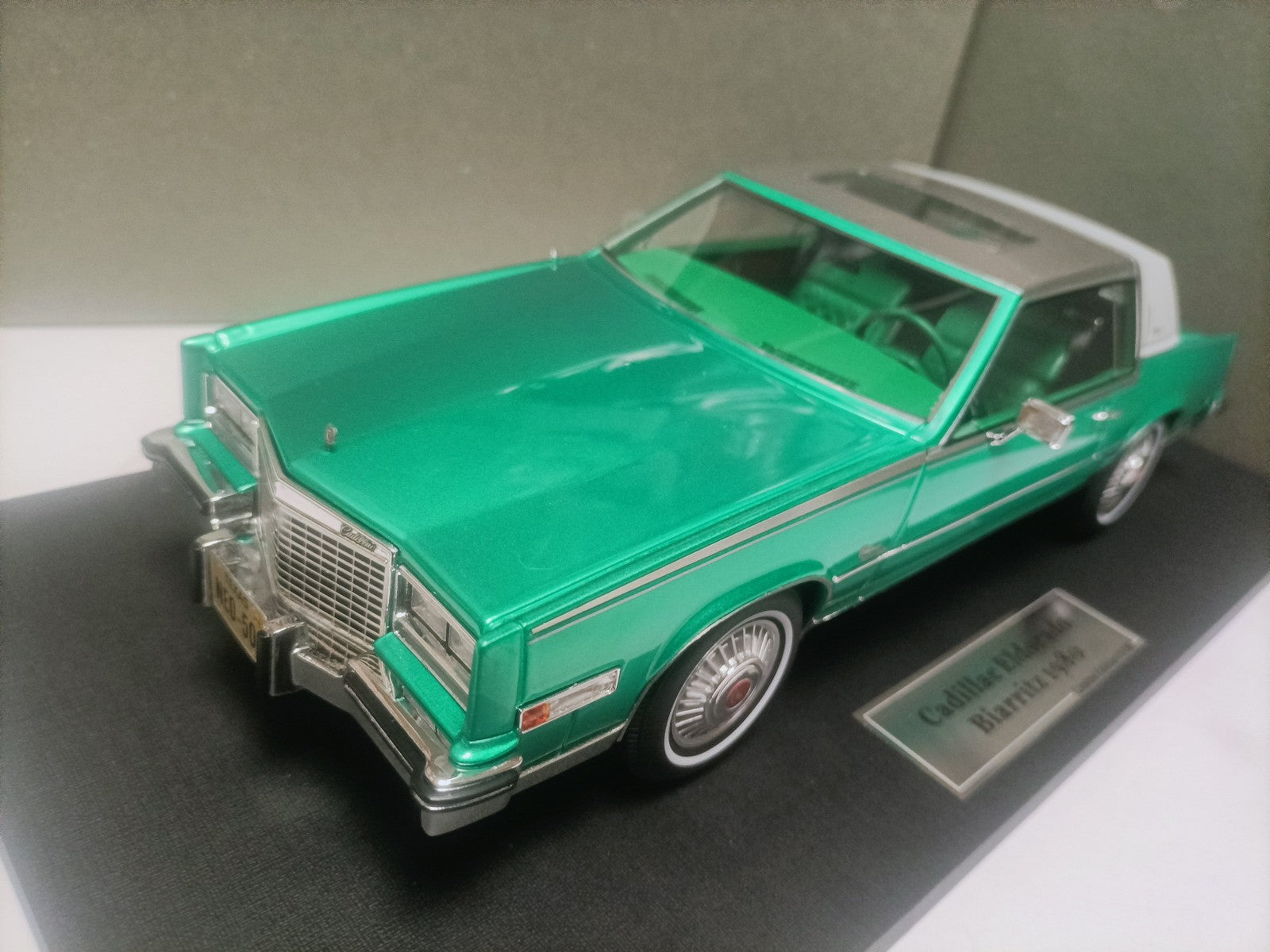 2bfe38e2-f1b6-4b32-8e21-eb542f49b851