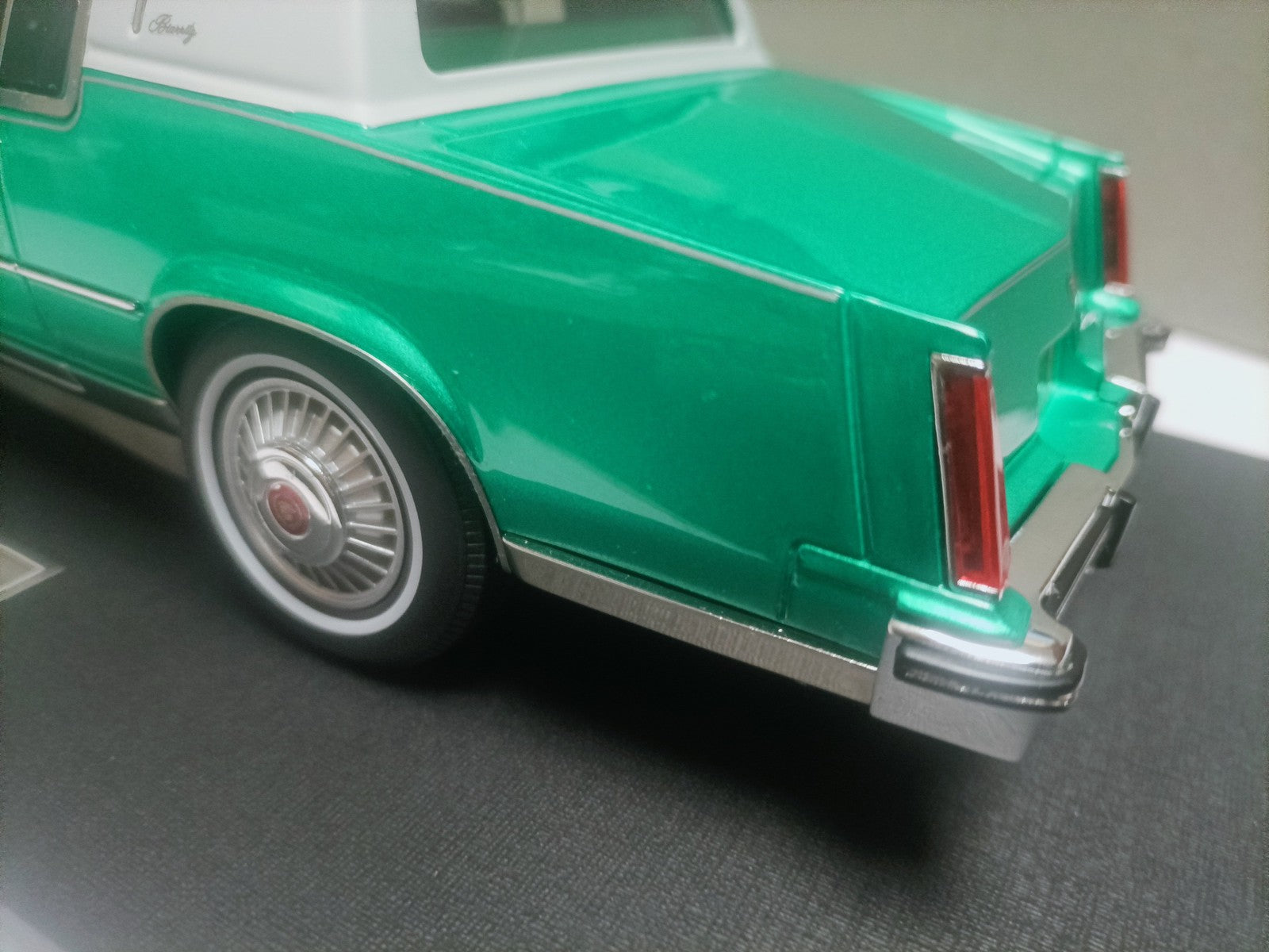 71bb2fe4-aa45-468e-bc8f-0b0577418f3f