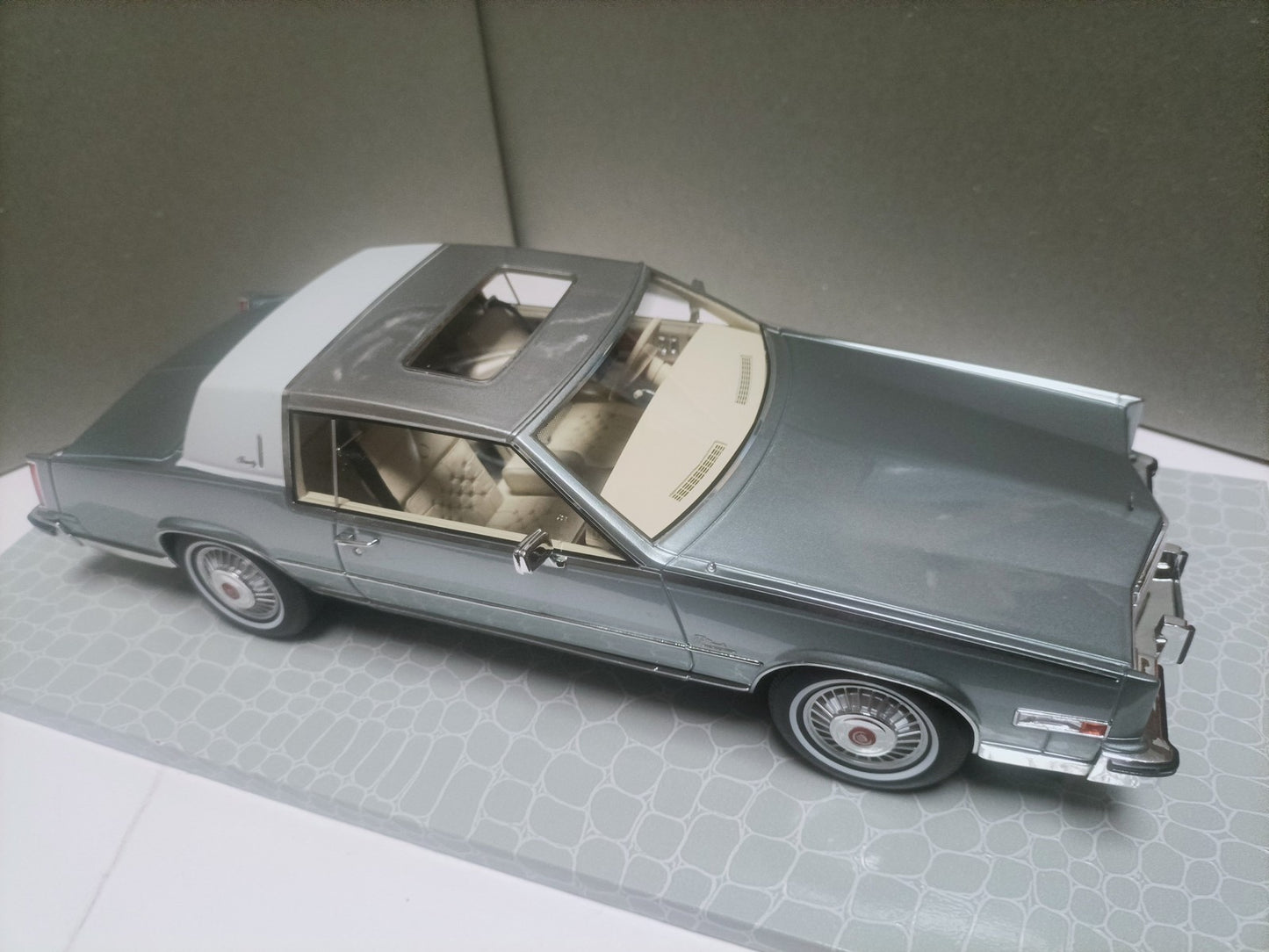 5e88434d-3bdc-4179-9a2a-908ca8c8d66d