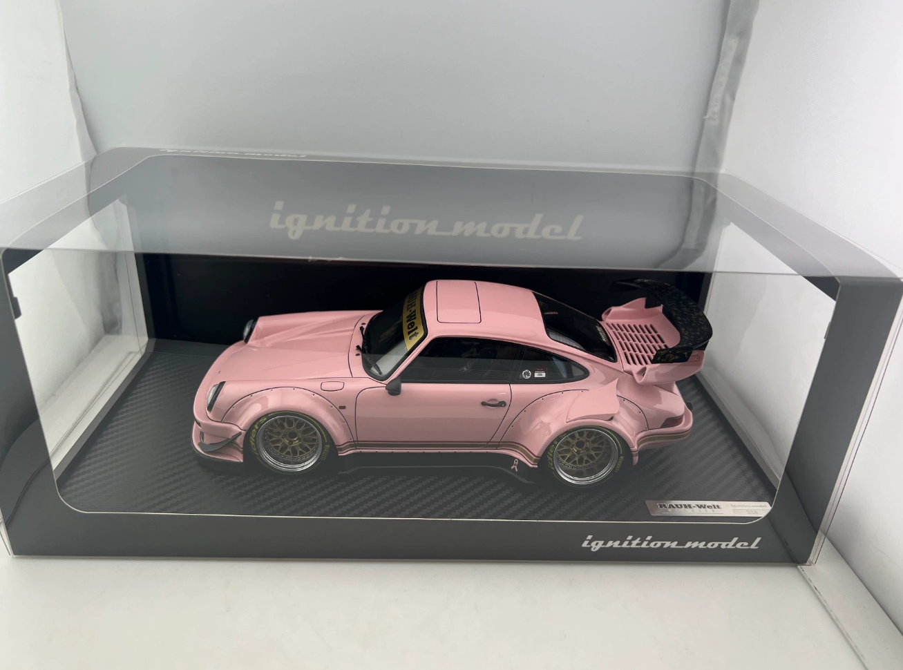 d7691e86-1027-4dda-9759-2db93fdf4f2c