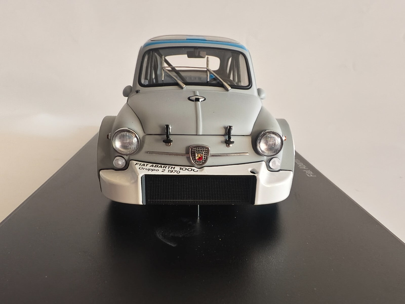 3e28ef2b-66f9-4c18-9481-2cb6489bef39