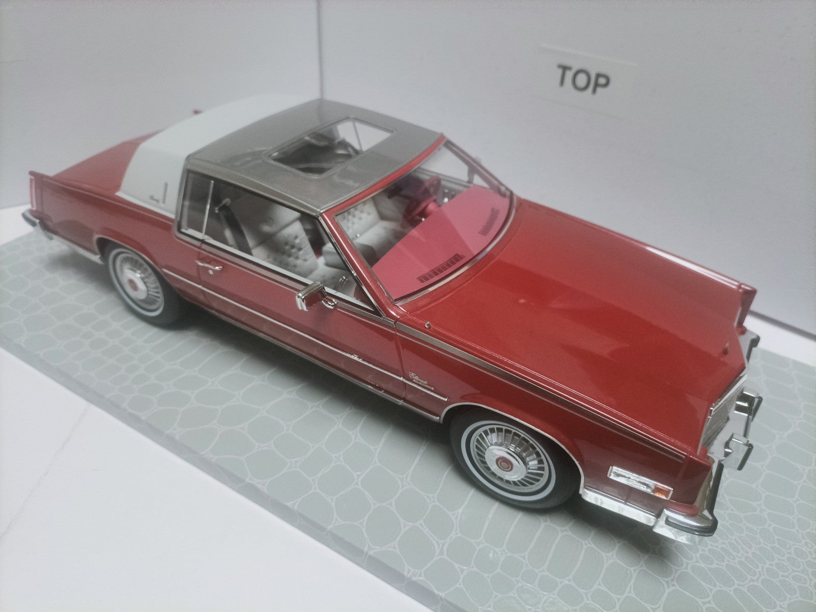 5baa15d9-d0b2-4d5c-9700-d9f455444143