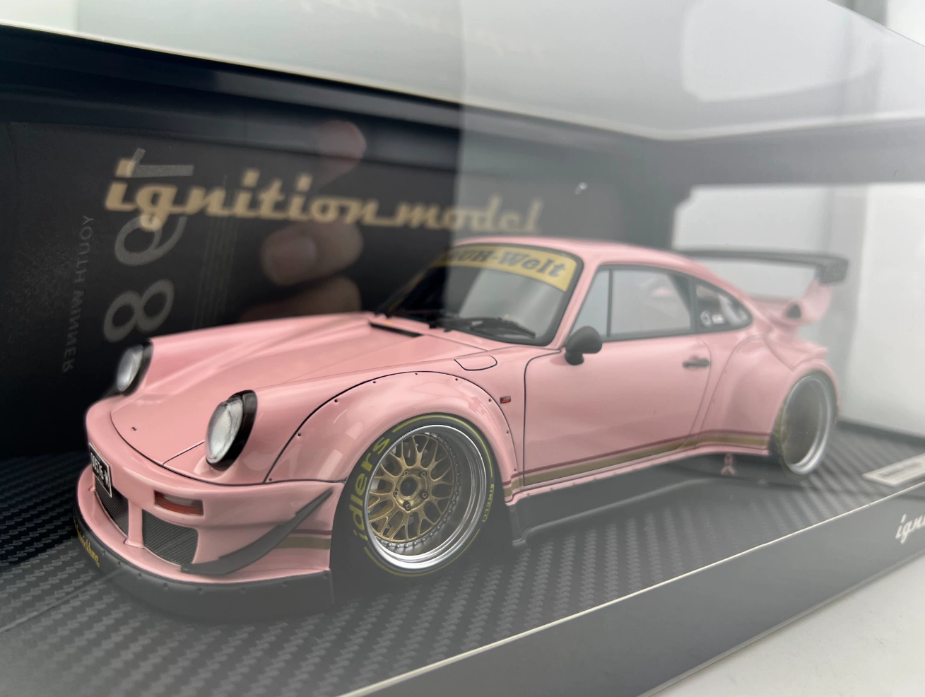 c3256a28-3f90-4819-a1ee-a803b1371ef6